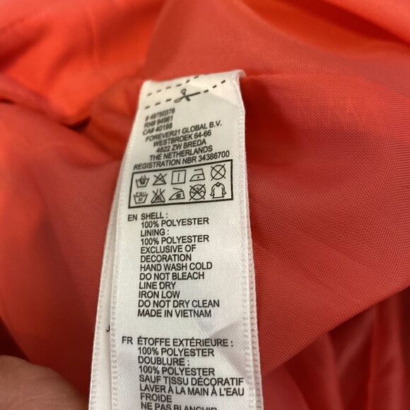 Salmon Shorts NWOT Medium - Picture 5 of 5